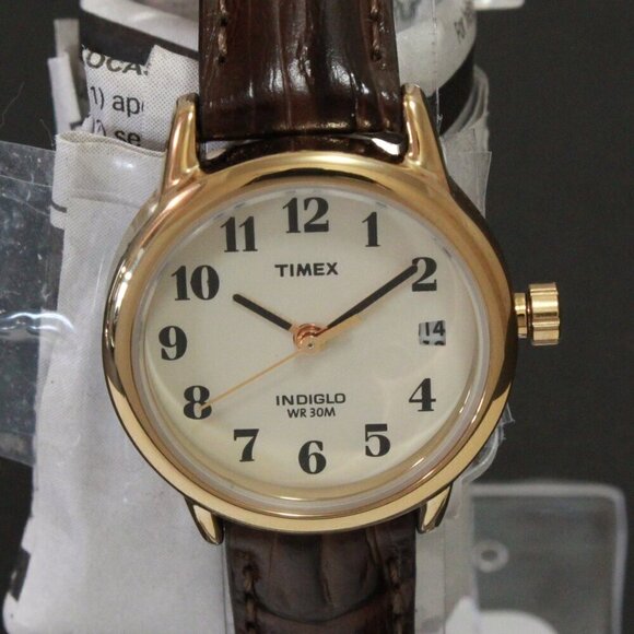 Easy Reader Retro Design Ladies Quartz Watch With Indiglo  By Timex 25mm main image 5